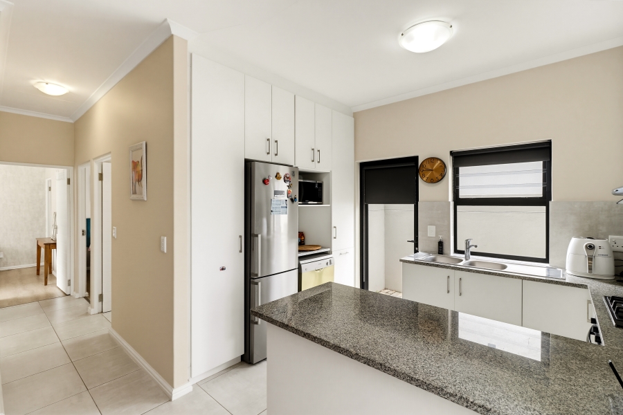 3 Bedroom Property for Sale in Aan de Wijnlanden Western Cape